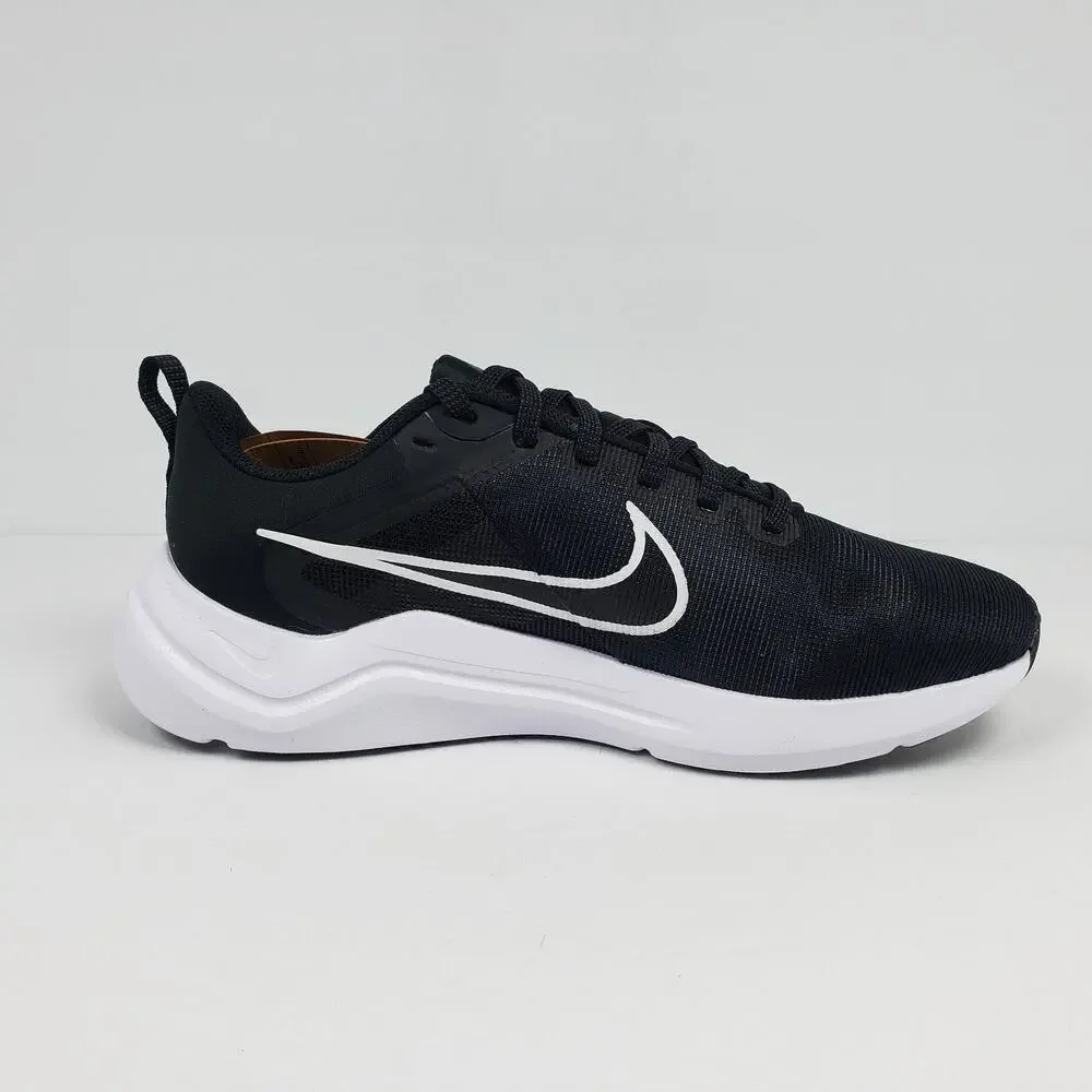 Nike Downshifter 12 Mens Sz 8 Womens Sz 9.5 Black White Smoke Grey Sneaker Shoes